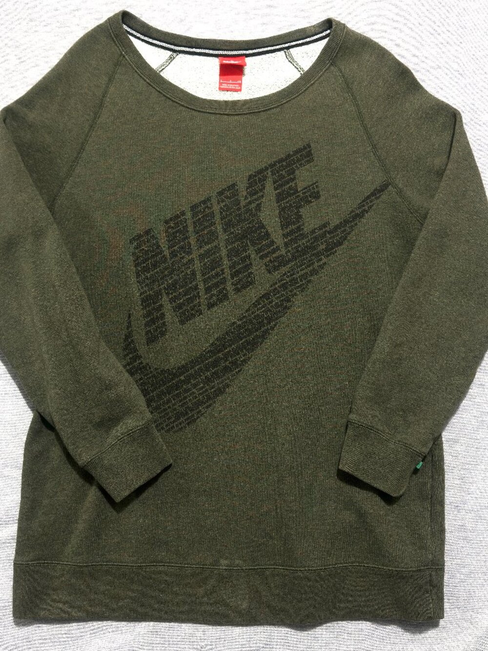 NIKE SWEATSHIRT ATHLETIC Womens Small GREEN Black 683735-383 Long Sleeve